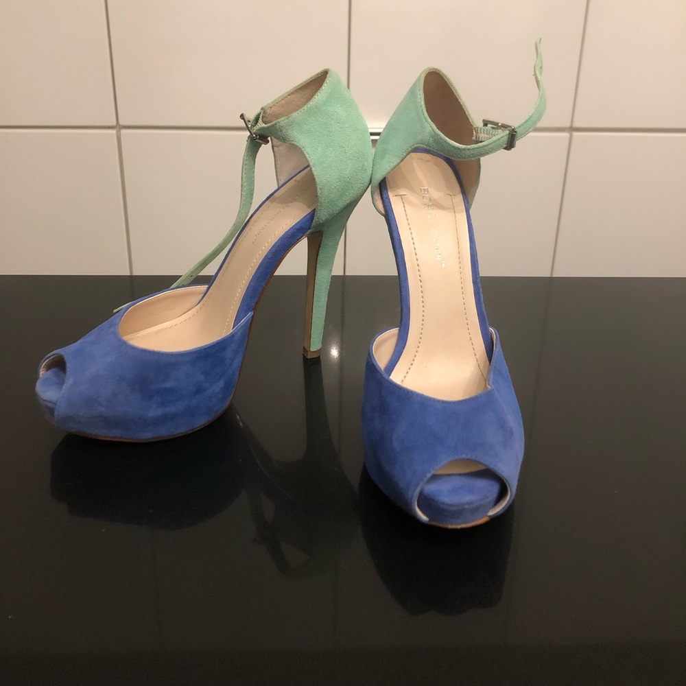 BCBG high heels